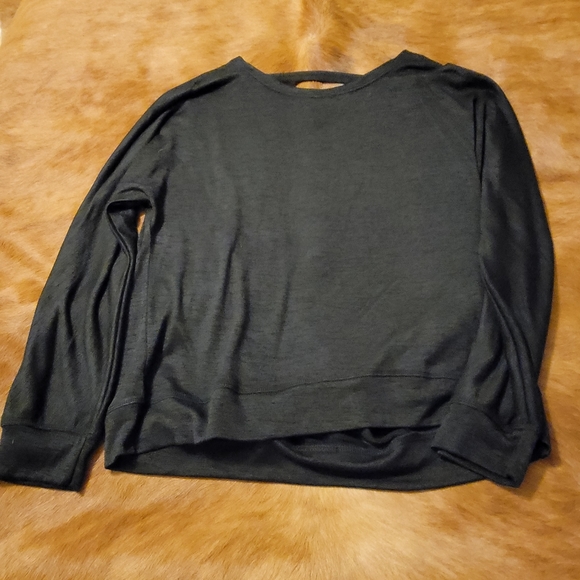 Open back, flowy, long sleeve,  yoga top - Picture 2 of 3